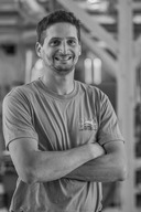 </br>
Tonino Högger</br>
</br>
Leitung Zimmerei</br></br>
Polier</br>
Projektleiter</br></br></br>
Teil von uns seit 2014</br>