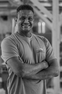 </br>
Samrawi Hagos</br>
</br>
Holzbauarbeiter</br></br>
</br></br></br>
Teil von uns seit 2014</br>