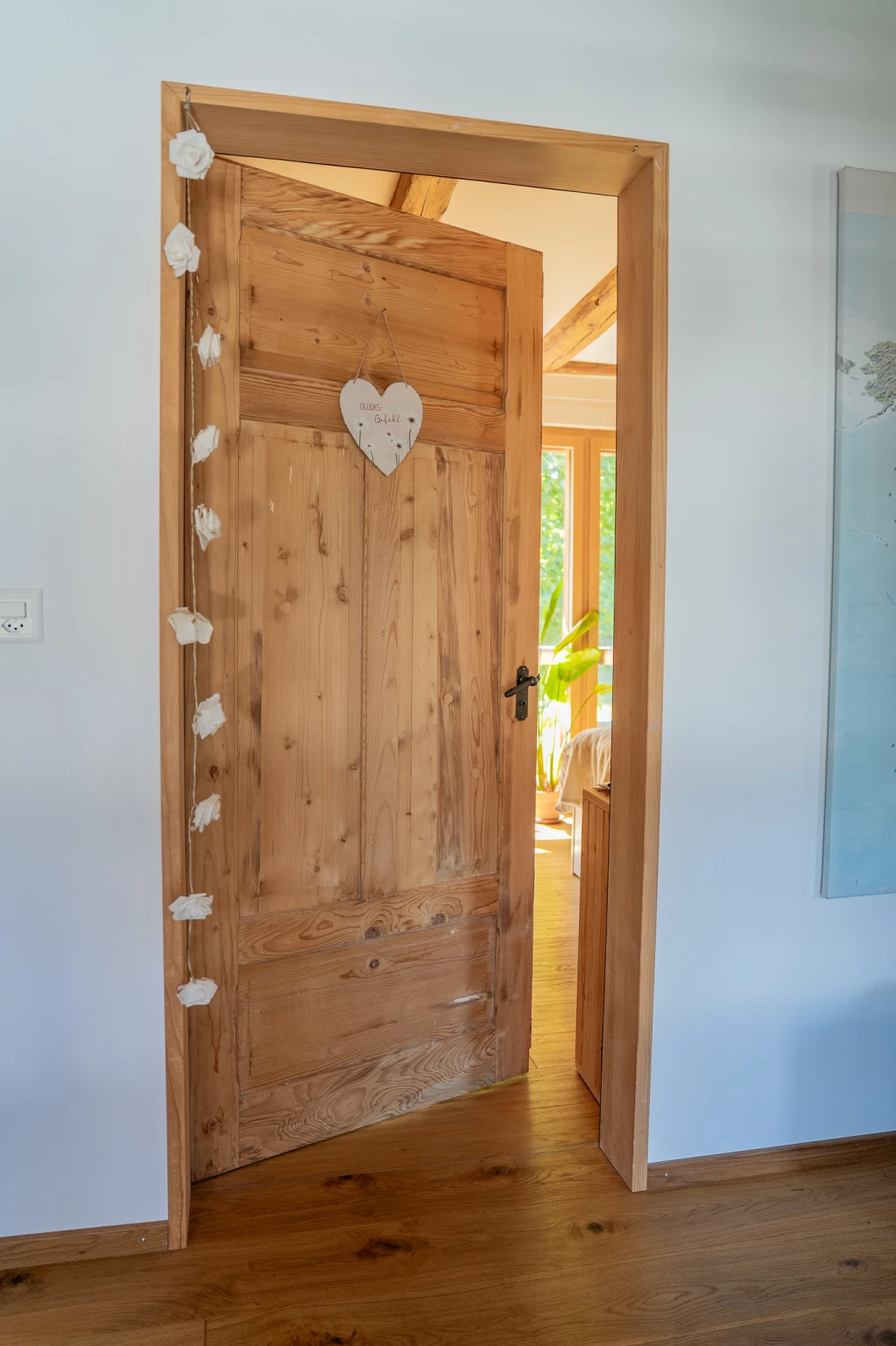 Nachhaltige Renovation mit Altholz durch Zimmerei in Illighausen