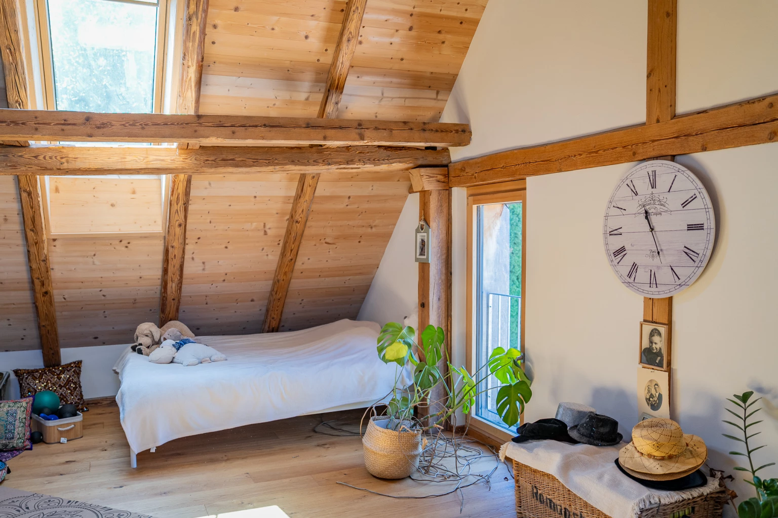 Nachhaltige Renovation mit Altholz durch Zimmerei in Illighausen