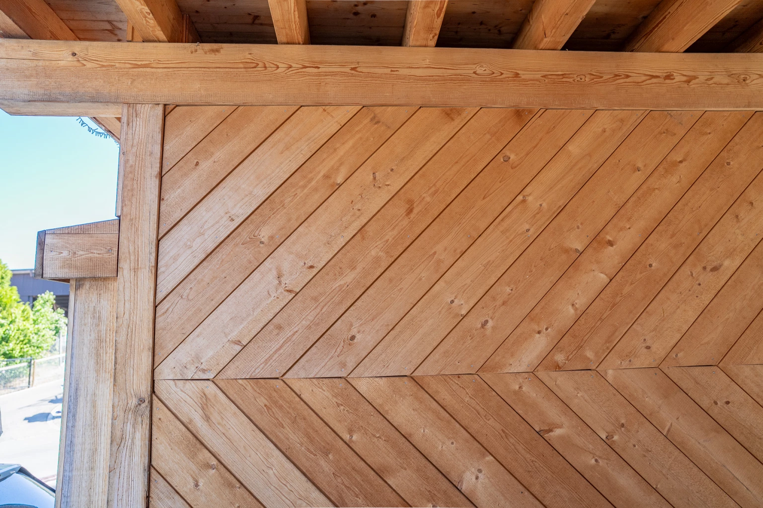 Nachhaltige Renovation mit Altholz durch Zimmerei in Illighausen